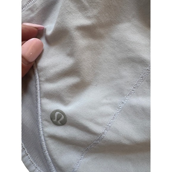 Lululemon Womens Gray Running Shorts Size 14 Athletic Gym Workout - Picture 4 of 4
